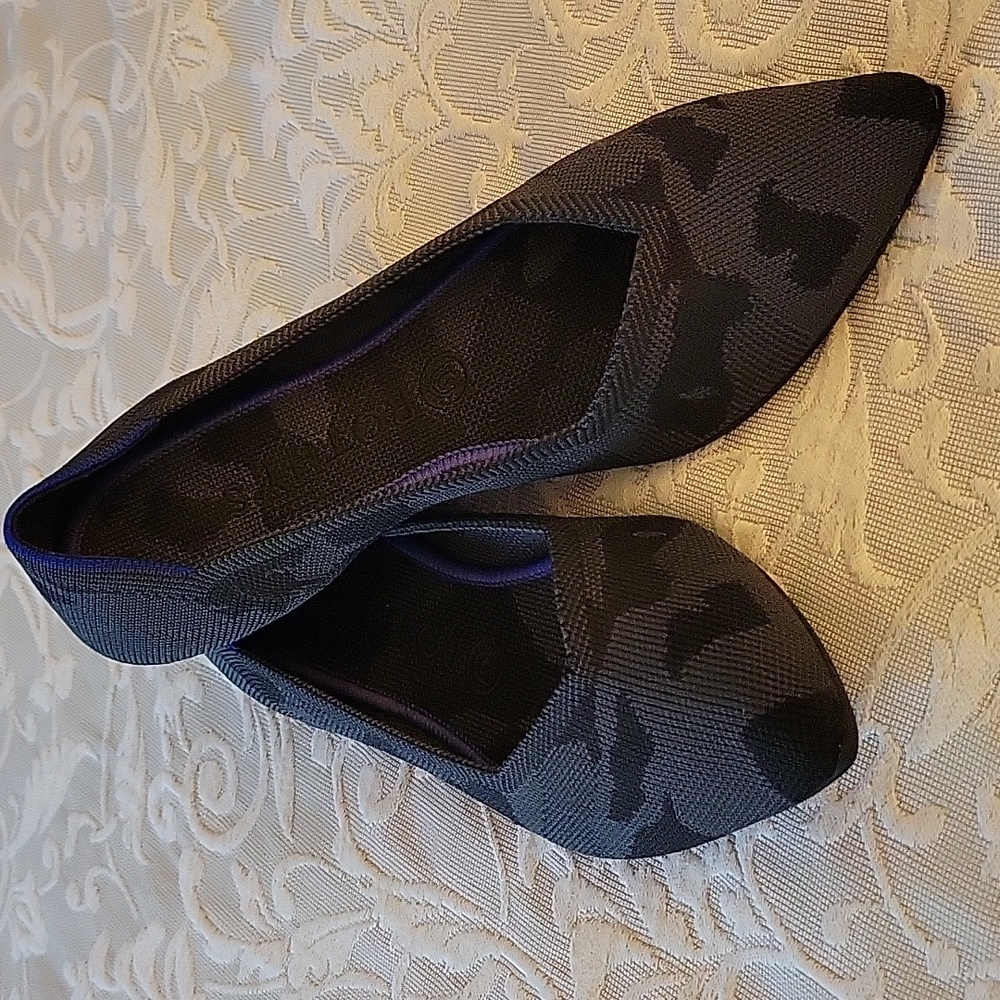 Rothy's The Point Black & Gray Camo Size 10